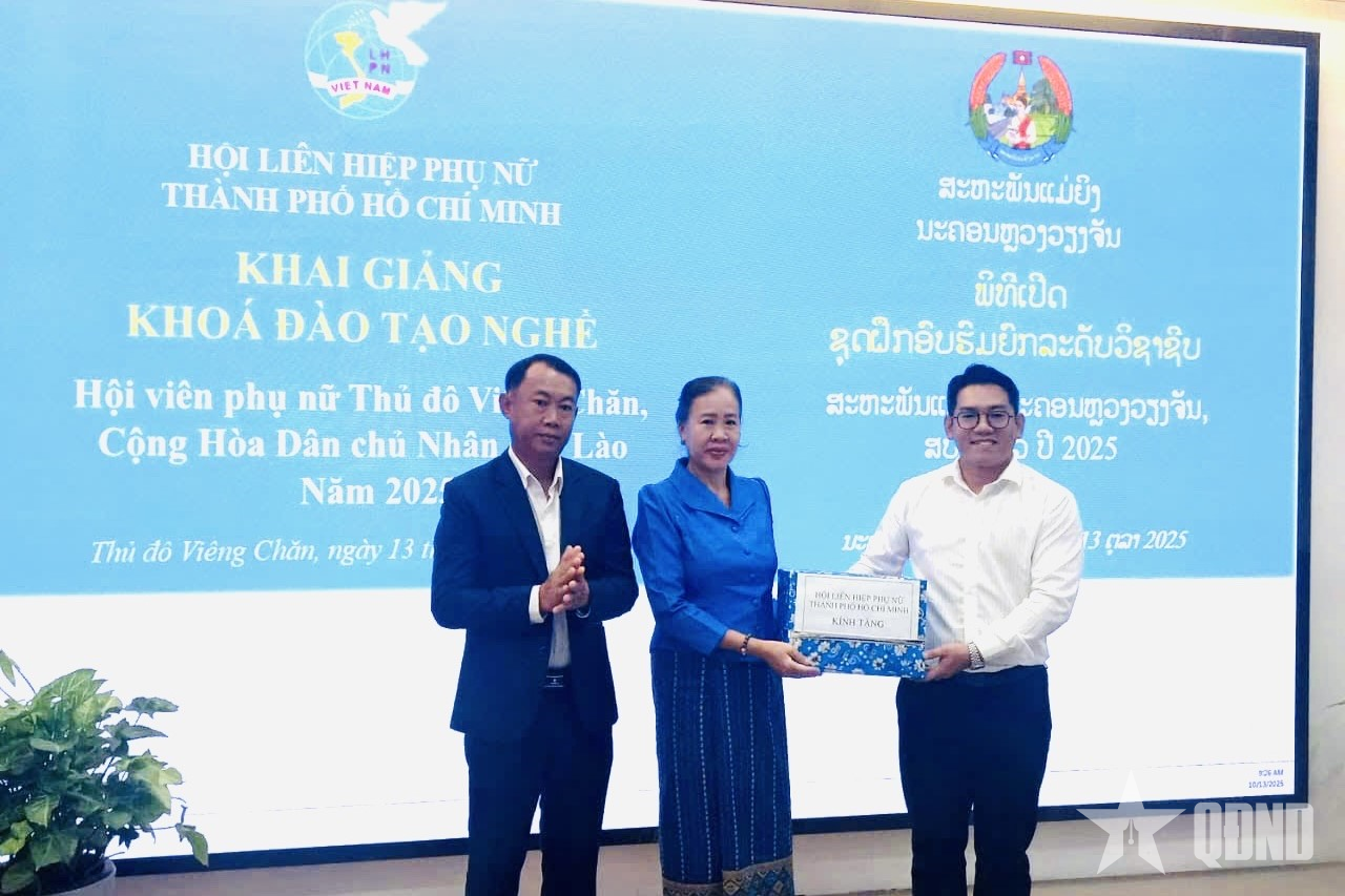 Khai giảng khóa đào tạo nghề cho hội viên phụ nữ Thủ đô Vientiane